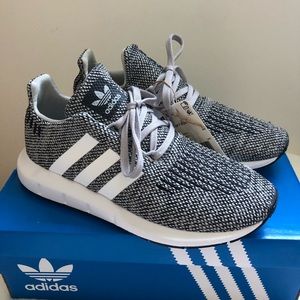 Adidas Swift Run Sneaker Kids
